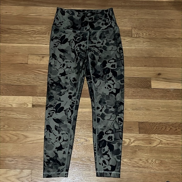 Your Choice Leggings or bundle - Picture 7 of 11